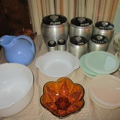 Vintage kitchenware, vintage aluminum canisters 