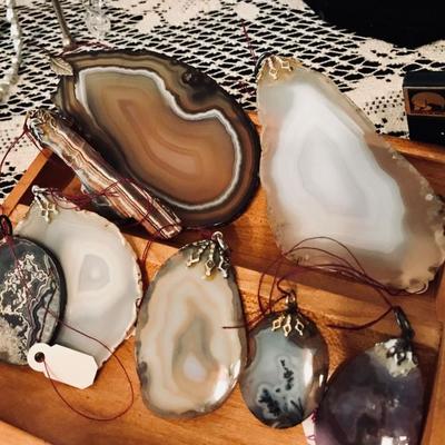 Agate and Jasper pendants from Alaska!