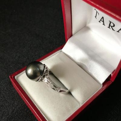 11 x 12 mm Tahitian cultured PEARL ring set in 18k gold with 0.24 carats DIAMONDS. $845