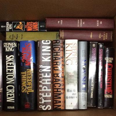 WWL064 Steven King Hard Cover Books and More