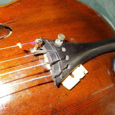 German violin $500
Johann Christian Ficker
Neucherchen bey Adolpf
1700's
Kaufchild