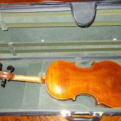 German violin $500
Johann Christian Ficker
Neucherchen bey Adolpf
1700's
Kaufchild