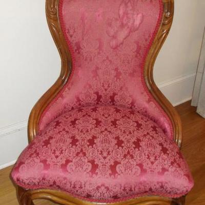 
Victorian mistress chair $250
24 X 23 X 39