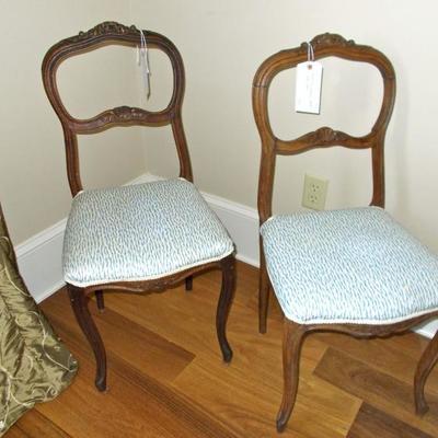 Victorian balloon back chair $59
2 available
Window treatments $200 pair