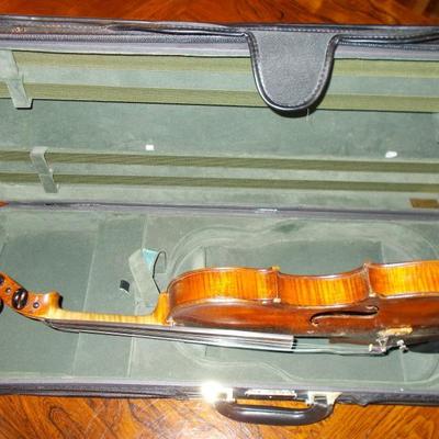 German violin $500
Johann Christian Ficker
Neucherchen bey Adolpf
1700's
Kaufchild