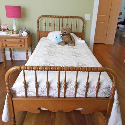 Spindle twin bed $90