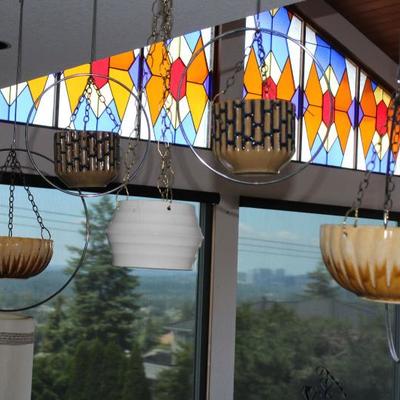 MCM hanging plant pots