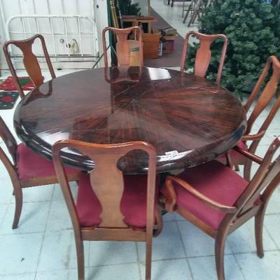 Dining Table with 7 Chairs