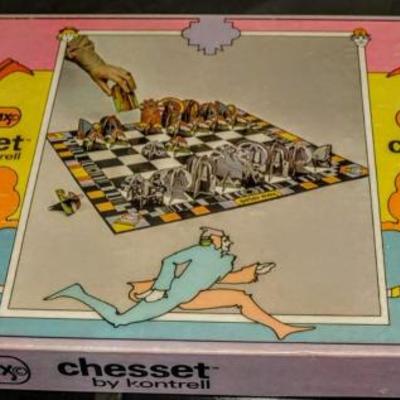 PETER MAX CHESS SET