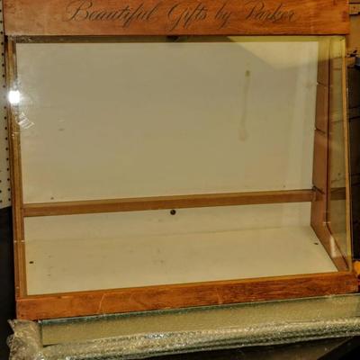 VINTAGE PARKER FOUNTAIN PEN DISPLAY CABINET