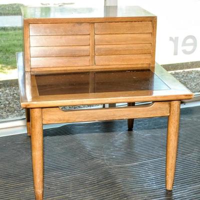 MODERNIST END TABLEÂ 
