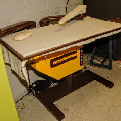 Sussman Self Contained Utility Vacuum Table - Model # SU 226