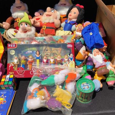 Snow White and the 7 Dwarfs Collectibles