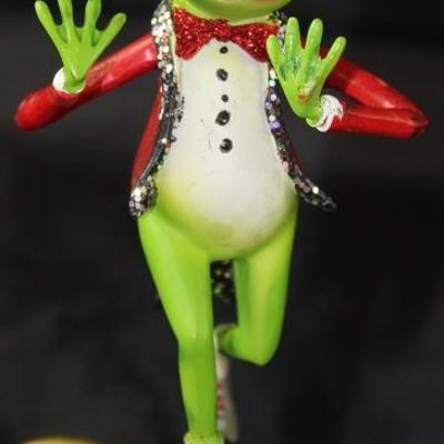 Reno & Clark Dapper Frog  in  Hat, Coat and Tails Ornament