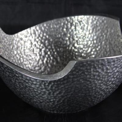 A & E Court by Arthur Court Designs 1994 Hammered Dimple Aluminum Bowl (7 1/2â€W x 3 3/4â€H)