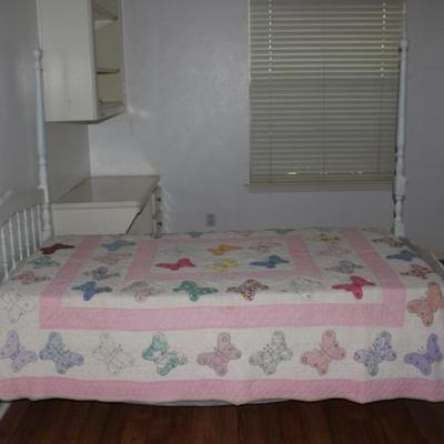 White Paint 4-Poster Twin Bed w/Ecru Waterbury Bedding 2000 Firm Mattress on Foundation shown with Antique Appliqued Butterfly Quilt