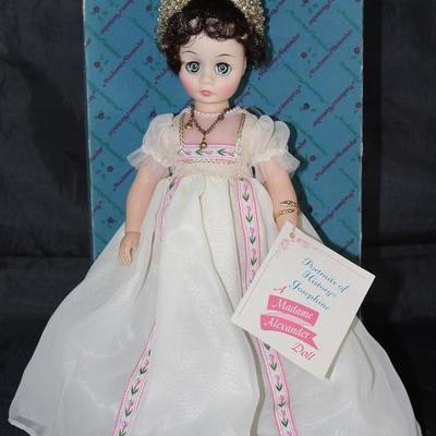 Madame Alexander Doll: Portrait in History 