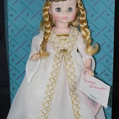 Madame Alexander Doll: â€œSnow Whiteâ€ 14â€ Doll with Original Tag and  Box #1555