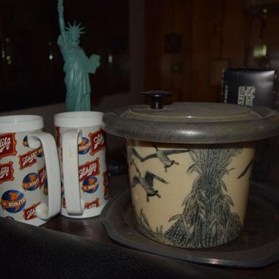 Mugs, Ice Bucket