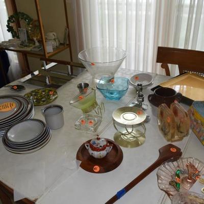 Glassware & Dishes