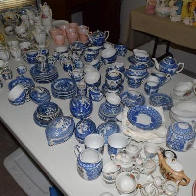 Tea sets and dishes