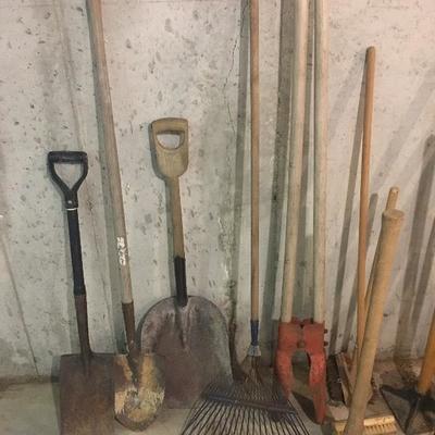 Entire lot of tools