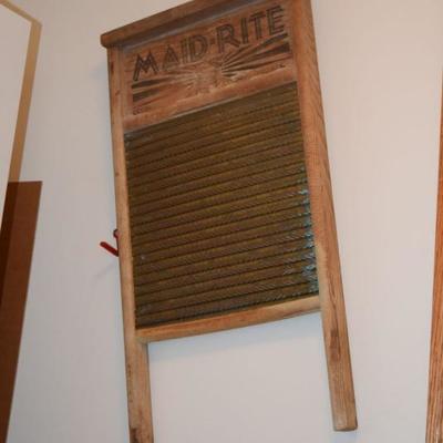 Maid-Rite Washboard