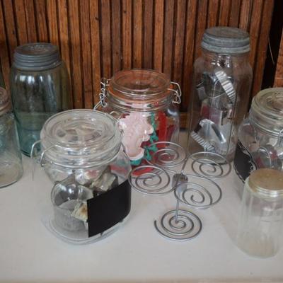 Jars and canisters
