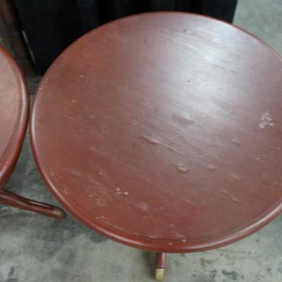 2 Tables Oak