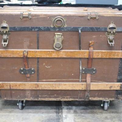 Antique American Railway Express Co Trunk