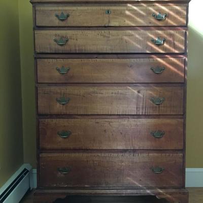Antique Maple Set of Drawers 