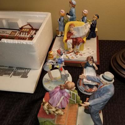 Norman Rockwell figurines 