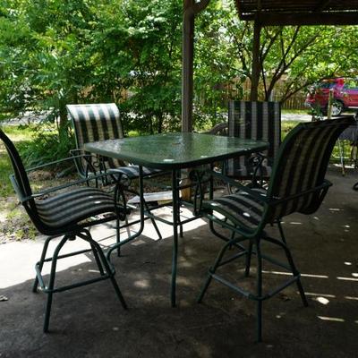 High Top Patio Table with 4 chairs