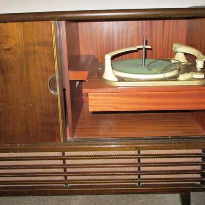 Vintage Telefunken stereo console, as is, needs tubes and needle
