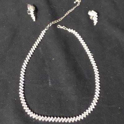 â€˜Lewbauâ€™ Online Estate Sale Auction is currently open for bidding! All bids start at $1 with no reserves. To VIEW more photos and...