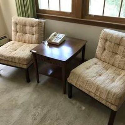 2 upholstered slipper chairs & a table