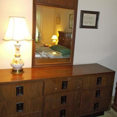 Dresser with mirror $120