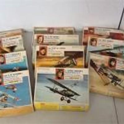 Vintage Model Airplane Kits
