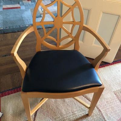 Lutyens dining chair (one of 8)