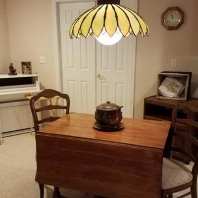 Drop Leaf Table (V) with 2 Chairs