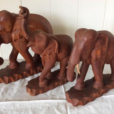 MMM022 Wood Carved Elephants