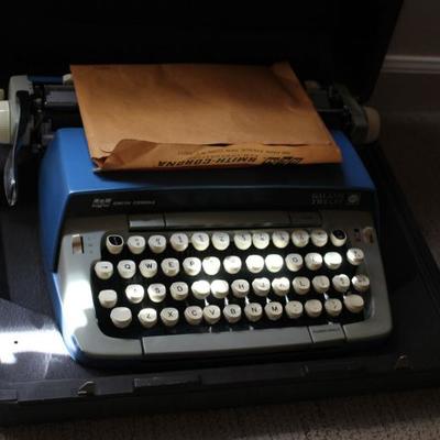 Vintage Smith Corona type writer