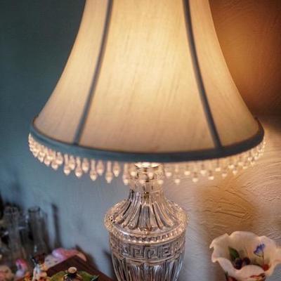 Vintage glass / crystal table lamp