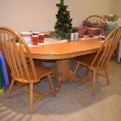 Table & Chairs & Seasonal