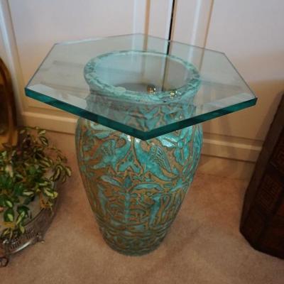 Large Vase with Glass tabletop