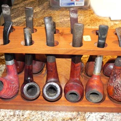 Many Pipes & Pipe Holders