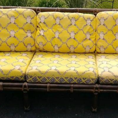 Vintage Mid-Century Modern McGuire Furniture Rattan Bamboo Couch, Metal Makers Tag, very well made, with nice Cushions