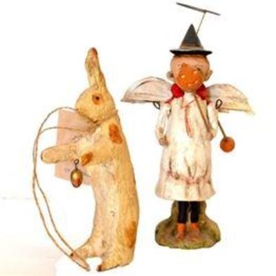 20th Century Set of Debbee Thibault Carved Folk Art Figurines