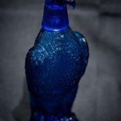 11â€³ x 4â€³ | Folk Art | Glass | Blue Eagle Decanter
This folk art piece is a wonderfully detailed blue eagle decanter.