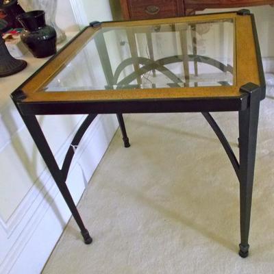 Glass top table $195
28 X 28 X 27 1/2"